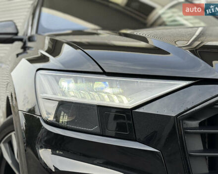 Чорний Ауді SQ8, об'ємом двигуна 4 л та пробігом 199 тис. км за 65000 $, фото 12 на Automoto.ua