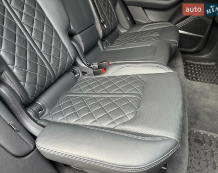 Чорний Ауді SQ8, об'ємом двигуна 4 л та пробігом 199 тис. км за 65000 $, фото 57 на Automoto.ua