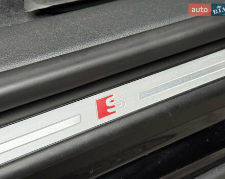 Чорний Ауді SQ8, об'ємом двигуна 4 л та пробігом 199 тис. км за 65000 $, фото 34 на Automoto.ua