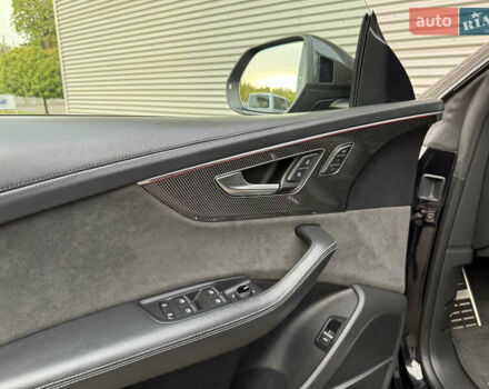 Чорний Ауді SQ8, об'ємом двигуна 4 л та пробігом 199 тис. км за 65000 $, фото 80 на Automoto.ua