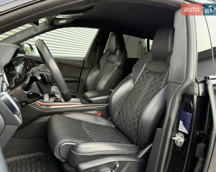 Чорний Ауді SQ8, об'ємом двигуна 4 л та пробігом 199 тис. км за 65000 $, фото 86 на Automoto.ua