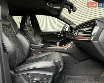 Чорний Ауді SQ8, об'ємом двигуна 4 л та пробігом 199 тис. км за 65000 $, фото 37 на Automoto.ua