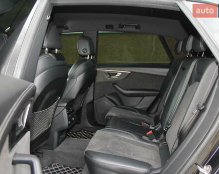 Черный Ауди SQ8, объемом двигателя 3.96 л и пробегом 118 тыс. км за 72900 $, фото 137 на Automoto.ua