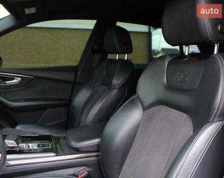 Черный Ауди SQ8, объемом двигателя 4 л и пробегом 118 тыс. км за 73900 $, фото 54 на Automoto.ua