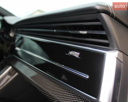 Черный Ауди SQ8, объемом двигателя 3.96 л и пробегом 118 тыс. км за 72900 $, фото 110 на Automoto.ua