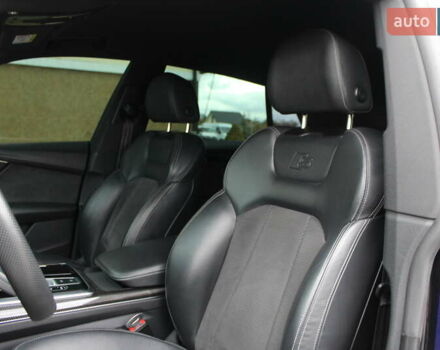 Чорний Ауді SQ8, об'ємом двигуна 3.96 л та пробігом 118 тис. км за 74900 $, фото 51 на Automoto.ua