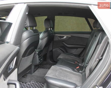 Черный Ауди SQ8, объемом двигателя 4 л и пробегом 118 тыс. км за 73900 $, фото 140 на Automoto.ua