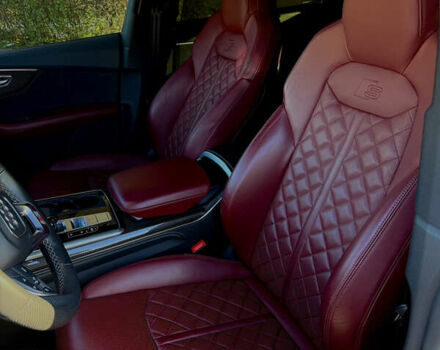 Черный Ауди SQ8, объемом двигателя 4 л и пробегом 95 тыс. км за 72500 $, фото 34 на Automoto.ua