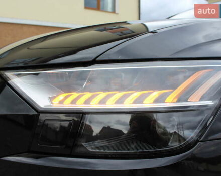 Черный Ауди SQ8, объемом двигателя 4 л и пробегом 118 тыс. км за 73900 $, фото 25 на Automoto.ua