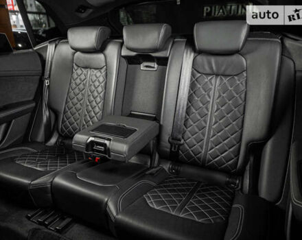 Черный Ауди SQ8, объемом двигателя 3.96 л и пробегом 157 тыс. км за 74900 $, фото 65 на Automoto.ua