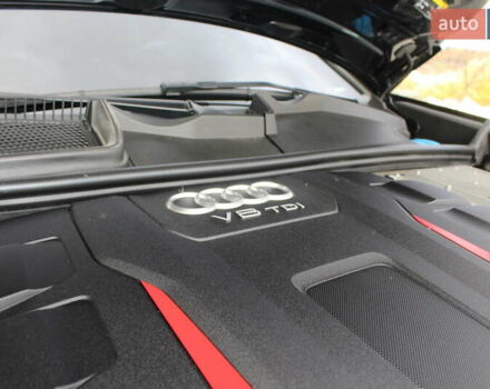 Чорний Ауді SQ8, об'ємом двигуна 3.96 л та пробігом 118 тис. км за 74900 $, фото 174 на Automoto.ua