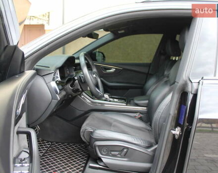 Чорний Ауді SQ8, об'ємом двигуна 3.96 л та пробігом 118 тис. км за 74900 $, фото 48 на Automoto.ua