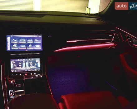 Черный Ауди SQ8, объемом двигателя 4 л и пробегом 95 тыс. км за 72500 $, фото 60 на Automoto.ua