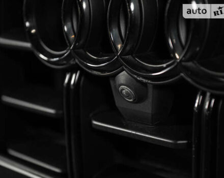 Черный Ауди SQ8, объемом двигателя 3.96 л и пробегом 157 тыс. км за 74900 $, фото 4 на Automoto.ua