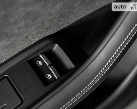 Черный Ауди SQ8, объемом двигателя 3.96 л и пробегом 157 тыс. км за 74900 $, фото 63 на Automoto.ua