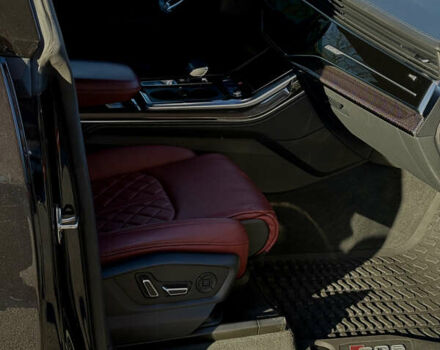 Черный Ауди SQ8, объемом двигателя 4 л и пробегом 95 тыс. км за 72500 $, фото 48 на Automoto.ua