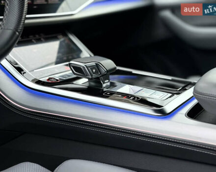 Черный Ауди SQ8, объемом двигателя 4 л и пробегом 89 тыс. км за 77700 $, фото 44 на Automoto.ua