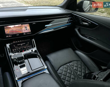 Чорний Ауді SQ8, об'ємом двигуна 4 л та пробігом 91 тис. км за 74500 $, фото 20 на Automoto.ua
