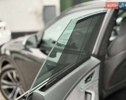 Черный Ауди SQ8, объемом двигателя 4 л и пробегом 89 тыс. км за 77700 $, фото 28 на Automoto.ua