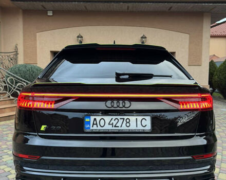 Черный Ауди SQ8, объемом двигателя 3.96 л и пробегом 143 тыс. км за 77500 $, фото 12 на Automoto.ua
