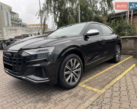 Чорний Ауді SQ8, об'ємом двигуна 4 л та пробігом 71 тис. км за 76000 $, фото 6 на Automoto.ua