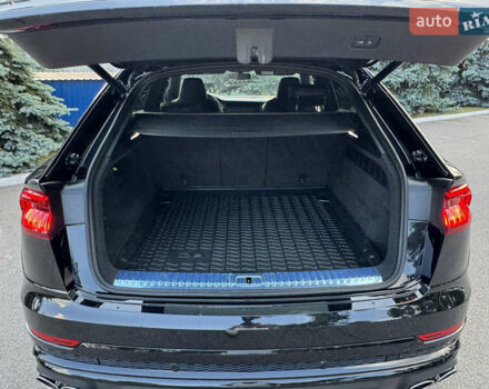 Чорний Ауді SQ8, об'ємом двигуна 4 л та пробігом 99 тис. км за 83500 $, фото 51 на Automoto.ua