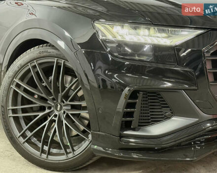 Ауді SQ8 2021 у Одесі на Automoto.ua Чорний Ауді SQ8, об'ємом двигуна 4 л та пробігом 27 тис. км за 115000 $, фото 12 на Automoto.ua