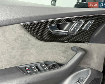 Ауді SQ8 2021 у Одесі на Automoto.ua Чорний Ауді SQ8, об'ємом двигуна 4 л та пробігом 27 тис. км за 115000 $, фото 36 на Automoto.ua