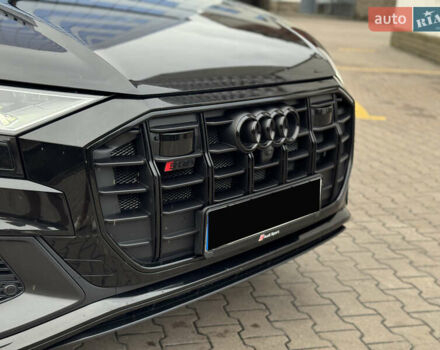 Чорний Ауді SQ8, об'ємом двигуна 4 л та пробігом 71 тис. км за 76000 $, фото 21 на Automoto.ua