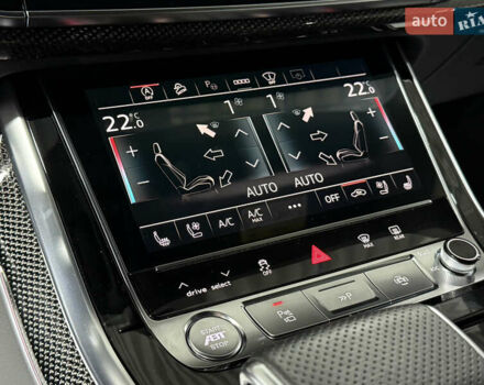 Ауді SQ8 2021 у Одесі на Automoto.ua Чорний Ауді SQ8, об'ємом двигуна 4 л та пробігом 27 тис. км за 115000 $, фото 48 на Automoto.ua