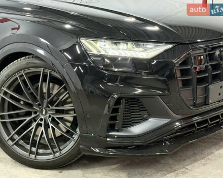 Ауді SQ8 2021 у Одесі на Automoto.ua Чорний Ауді SQ8, об'ємом двигуна 4 л та пробігом 27 тис. км за 115000 $, фото 14 на Automoto.ua