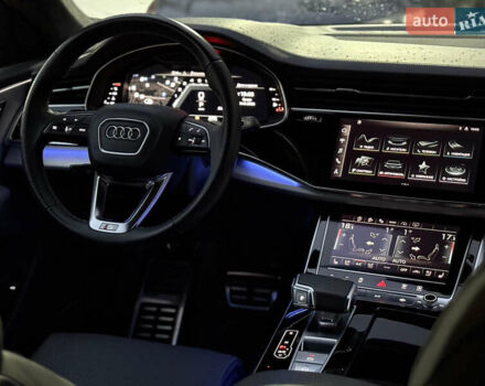 Черный Ауди SQ8, объемом двигателя 4 л и пробегом 89 тыс. км за 77700 $, фото 45 на Automoto.ua