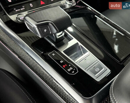 Ауді SQ8 2021 у Одесі на Automoto.ua Чорний Ауді SQ8, об'ємом двигуна 4 л та пробігом 27 тис. км за 115000 $, фото 49 на Automoto.ua