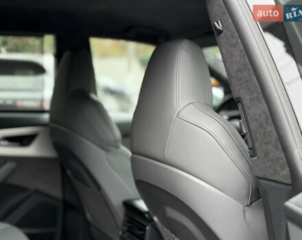 Черный Ауди SQ8, объемом двигателя 4 л и пробегом 89 тыс. км за 77700 $, фото 18 на Automoto.ua