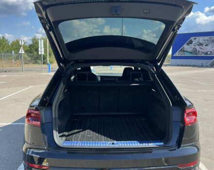 Ауди SQ8 2021 в Одессе на Automoto.ua Черный Ауди SQ8, объемом двигателя 4 л и пробегом 27 тыс. км за 97000 $, фото 34 на Automoto.ua