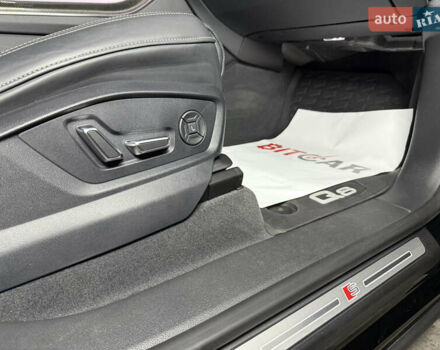 Ауді SQ8 2021 у Одесі на Automoto.ua Чорний Ауді SQ8, об'ємом двигуна 4 л та пробігом 27 тис. км за 115000 $, фото 68 на Automoto.ua