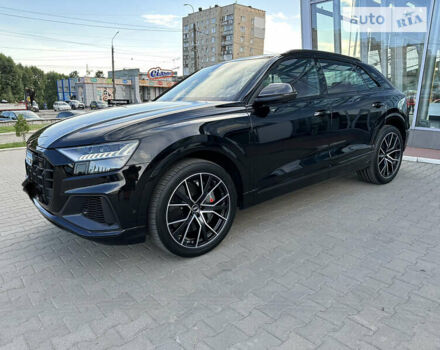 Чорний Ауді SQ8, об'ємом двигуна 4 л та пробігом 19 тис. км за 166295 $, фото 1 на Automoto.ua