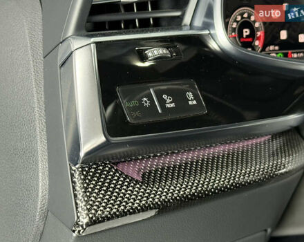 Ауді SQ8 2021 у Одесі на Automoto.ua Чорний Ауді SQ8, об'ємом двигуна 4 л та пробігом 27 тис. км за 115000 $, фото 45 на Automoto.ua