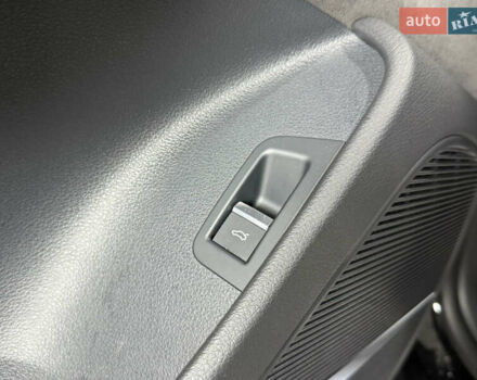 Ауді SQ8 2021 у Одесі на Automoto.ua Чорний Ауді SQ8, об'ємом двигуна 4 л та пробігом 27 тис. км за 115000 $, фото 37 на Automoto.ua