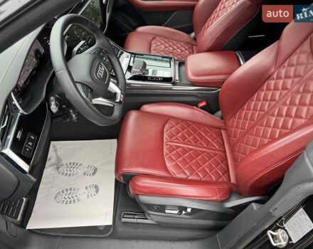 Ауди SQ8 2023 в Киеве на Automoto.ua Черный Ауди SQ8, объемом двигателя 4 л и пробегом 119 тыс. км за 85000 $, фото 27 на Automoto.ua