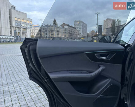 Черный Ауди SQ8, объемом двигателя 4 л и пробегом 42 тыс. км за 104999 $, фото 22 на Automoto.ua