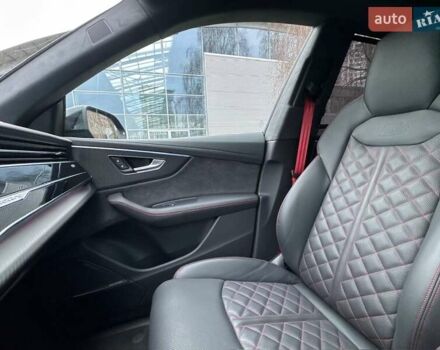 Черный Ауди SQ8, объемом двигателя 4 л и пробегом 9 тыс. км за 128000 $, фото 82 на Automoto.ua