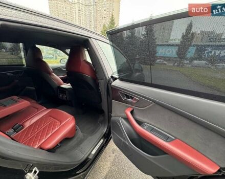 Ауди SQ8 2023 в Киеве на Automoto.ua Черный Ауди SQ8, объемом двигателя 4 л и пробегом 119 тыс. км за 85000 $, фото 75 на Automoto.ua