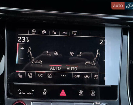 Черный Ауди SQ8, объемом двигателя 4 л и пробегом 42 тыс. км за 104999 $, фото 18 на Automoto.ua