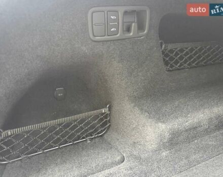 Ауди SQ8 2023 в Киеве на Automoto.ua Черный Ауди SQ8, объемом двигателя 4 л и пробегом 119 тыс. км за 85000 $, фото 16 на Automoto.ua