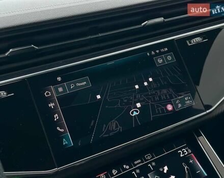 Черный Ауди SQ8, объемом двигателя 4 л и пробегом 14 тыс. км за 119500 $, фото 85 на Automoto.ua