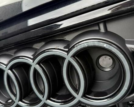 Чорний Ауді SQ8, об'ємом двигуна 4 л та пробігом 1 тис. км за 144222 $, фото 16 на Automoto.ua