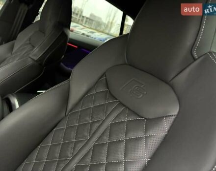 Черный Ауди SQ8, объемом двигателя 4 л и пробегом 1 тыс. км за 144111 $, фото 33 на Automoto.ua