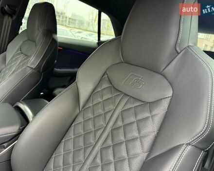 Черный Ауди SQ8, объемом двигателя 4 л и пробегом 1 тыс. км за 144111 $, фото 127 на Automoto.ua