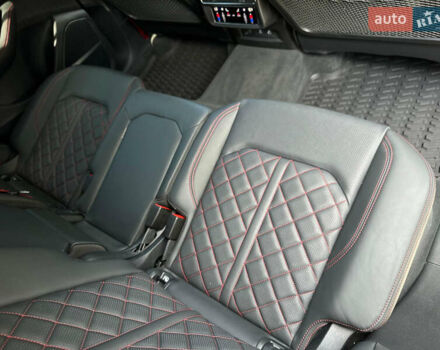 Чорний Ауді SQ8, об'ємом двигуна 4 л та пробігом 7 тис. км за 135000 $, фото 84 на Automoto.ua